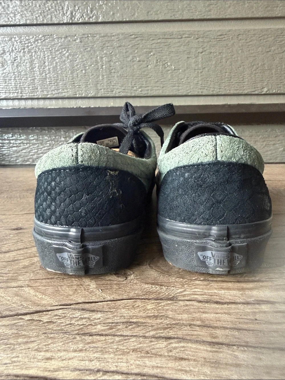 Vans by Harry Potter Unisex Black and Olive Low-Top Skate Sneakers